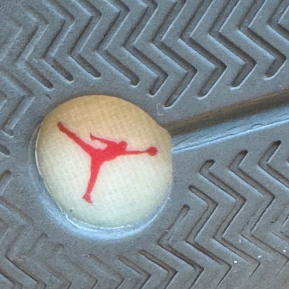 Nike Jordan Eclipse multicolor Men's Size 11 Athletic Shoes Blue Red Yellow (16) - Picture 8 of 9